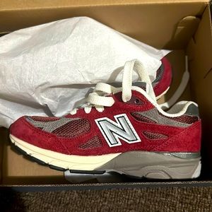 NB Scarlet with Marblehead